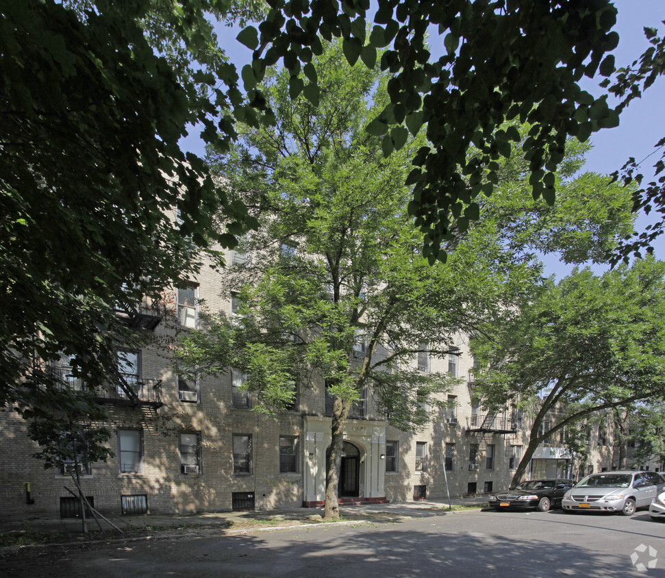 Building Photo - Dusea Court