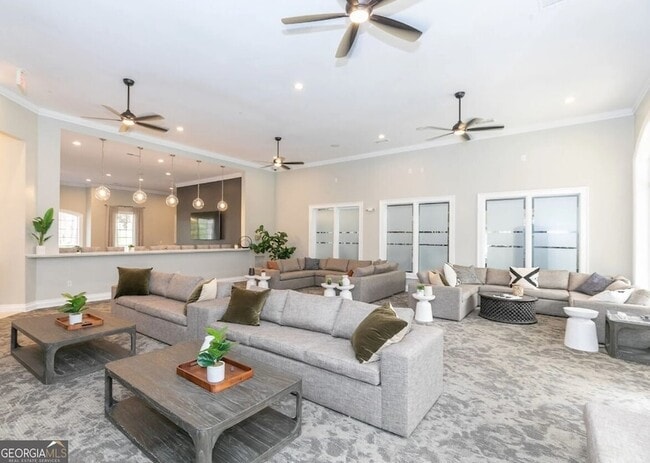 Building Photo - 13085 Morris Rd