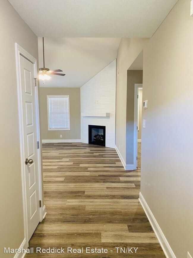 Foto del edificio - 3 br, 2 bath House - 1033 Whitney Drive