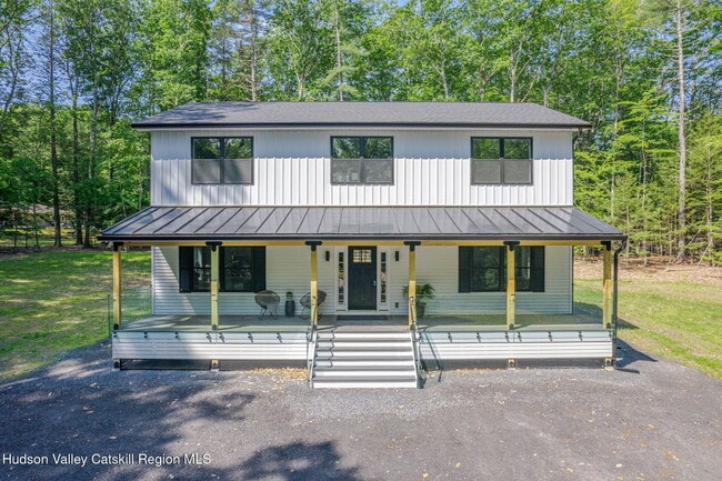 Building Photo - 32 Maurizi Ln