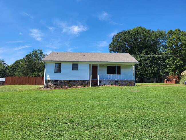 Building Photo - 3 bedroom in Maiden