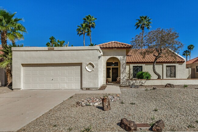 Foto del edificio - 7608 W McRae Way