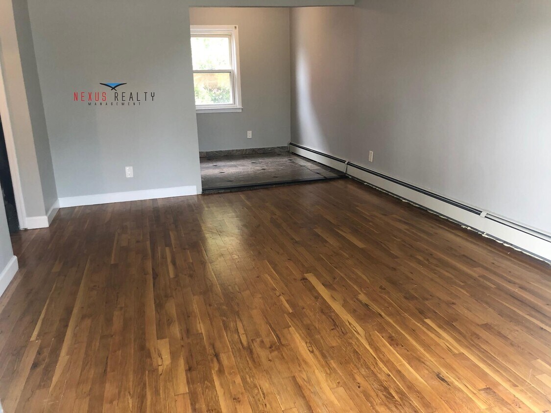 7503 Astoria Blvd N, Queens, NY 11370 Townhome Rentals in Queens NY