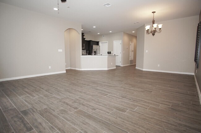 Building Photo - 14937 Tierra Coruna Ave