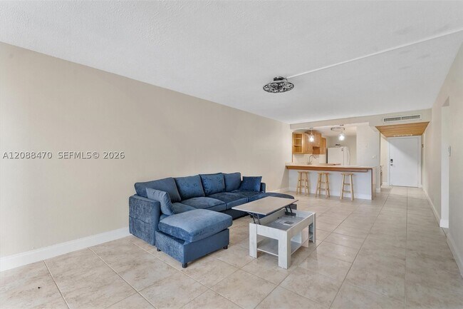 Foto del edificio - 4 Royal Palm Way