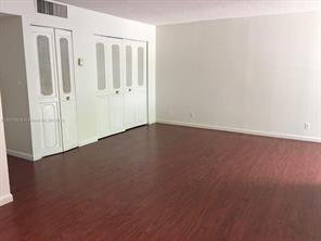Building Photo - 16825 N Bay Rd