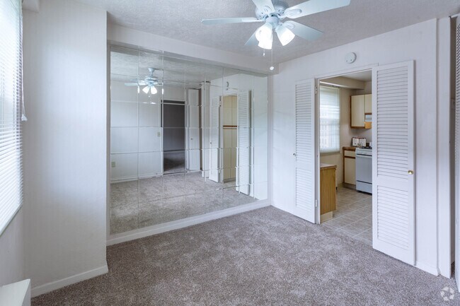 1HAB, 1BA - 750 ft² - Fountain Place Apartments