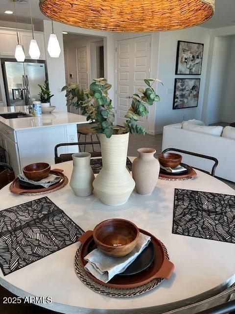 Foto del edificio - 11242 W Luxton Ln