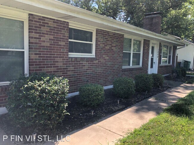 Foto del edificio - 3 br, 2 bath House - 1440 Trampe Ave