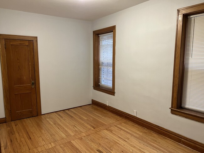Building Photo - 5353 W Newport Ave