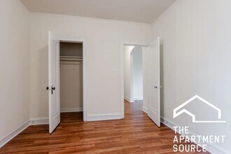 Building Photo - 2536 N Sawyer Ave