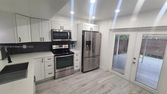 Building Photo - 8325 NW 186th St