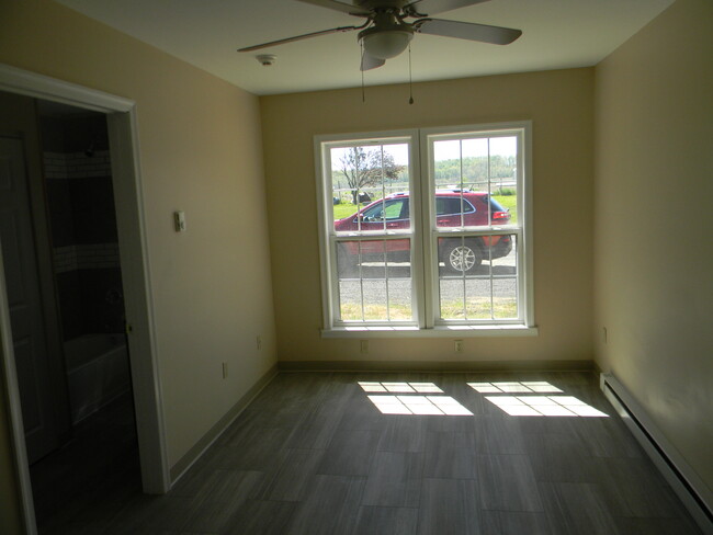 living area - 7885 Old Turnpike Rd