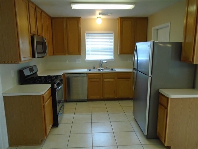 Foto del edificio - 26887 Castlecliff Ln