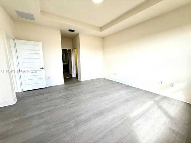 Building Photo - 8836 NW 161st Terrace