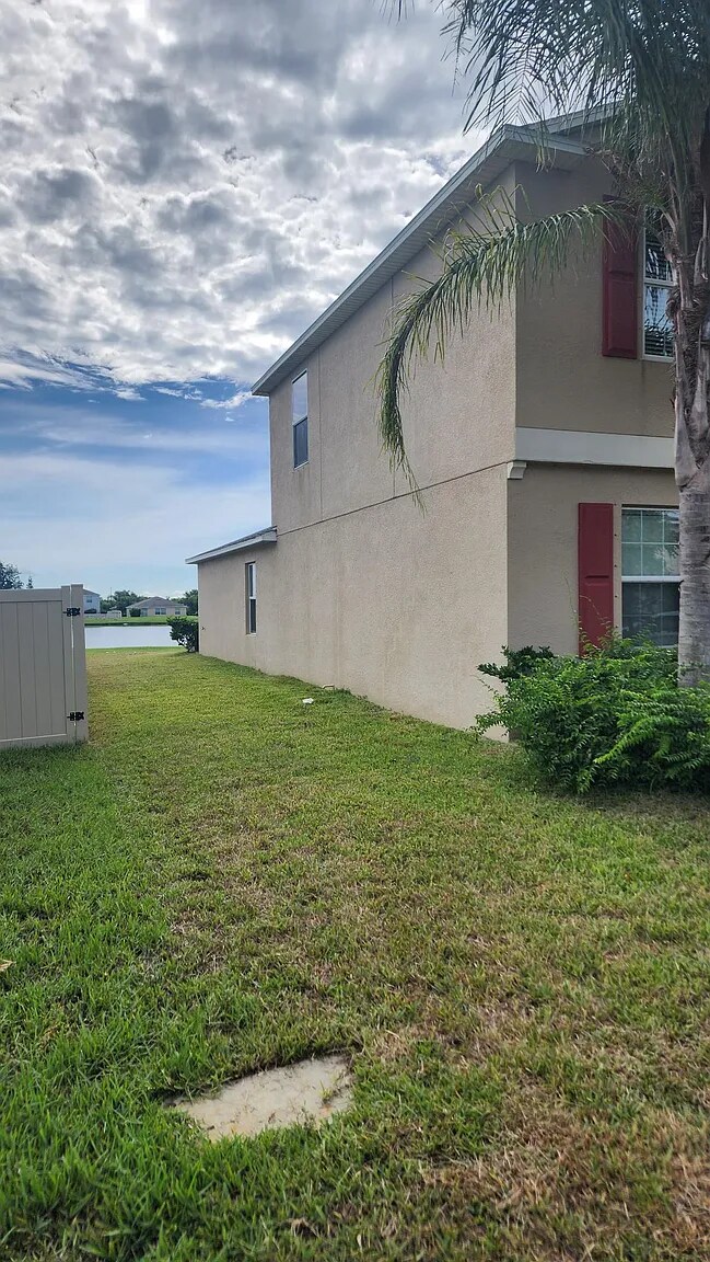 Building Photo - 108 Cascade Bend Dr