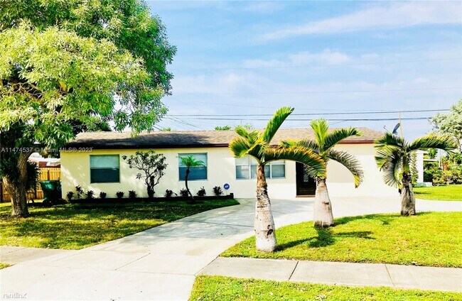 Foto del edificio - 3 br, 2 bath House - 1921 SW 48th Ave
