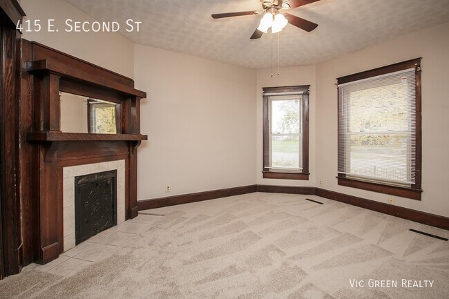 Foto del edificio - Large 3 Bedroom Home