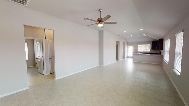 Foto del edificio - 193 Heather Glen Dr