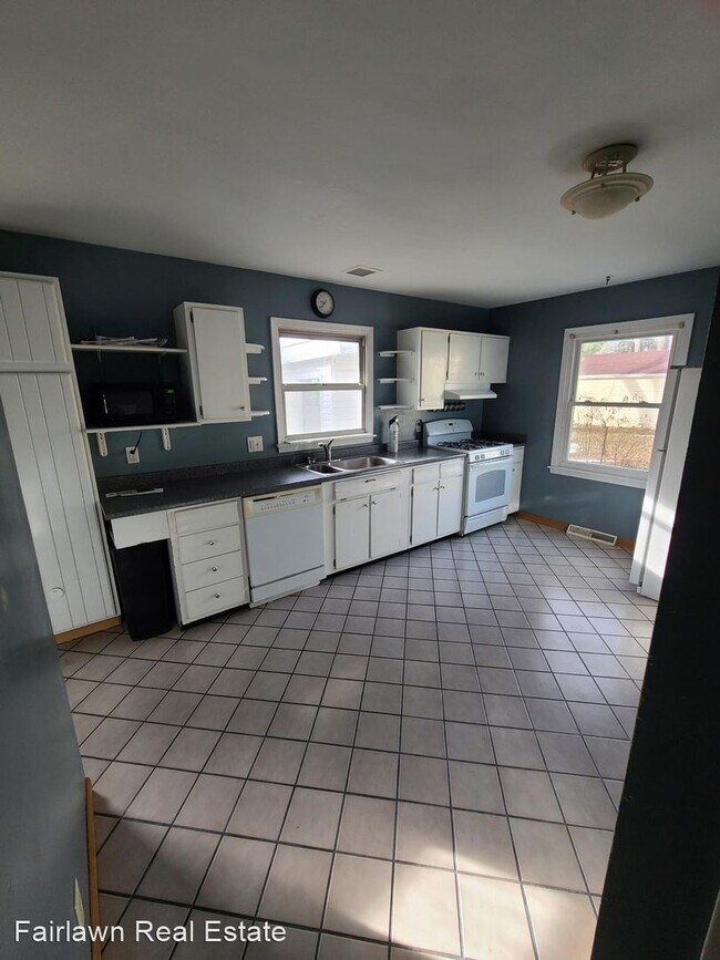 Foto del edificio - 3 br, 1 bath House - 1407 E Pennsylvania Ave