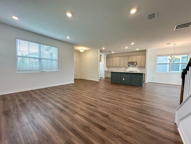 Building Photo - 17013 Seville Orange Road