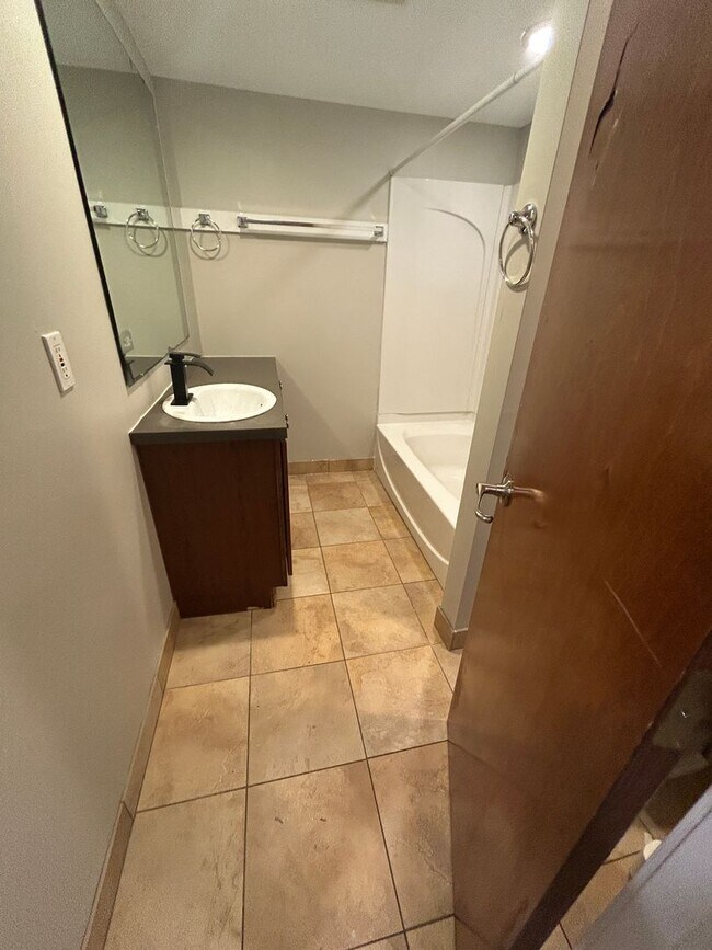 Foto del edificio - 909-911 Connecticut