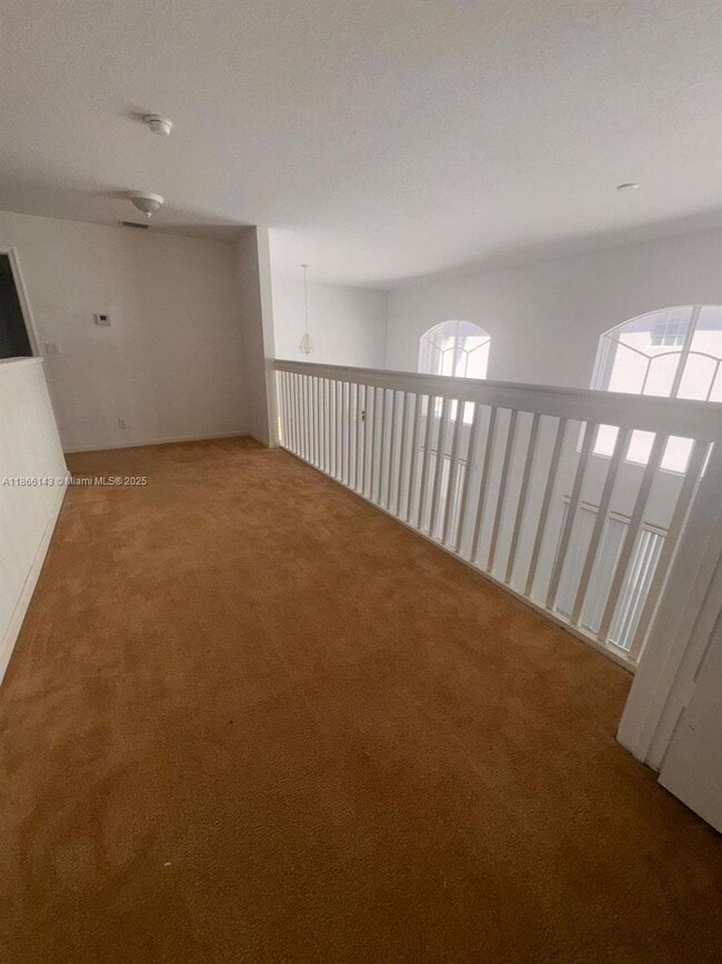 Building Photo - 1309 Alicante Ct