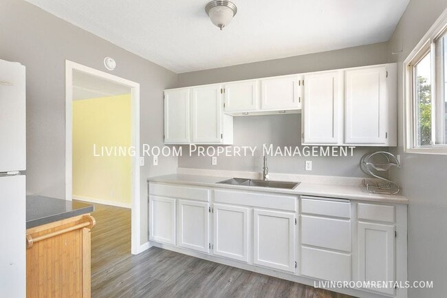 Foto del edificio - 4819 NE 86th-