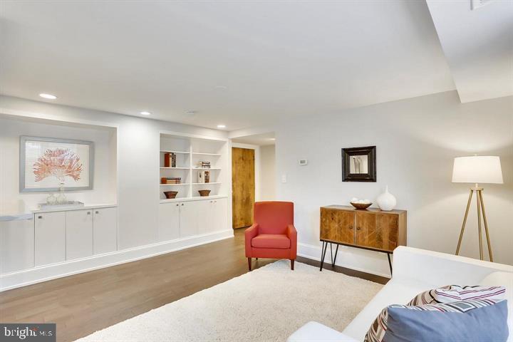 Primary Photo - 2129 Florida Ave NW