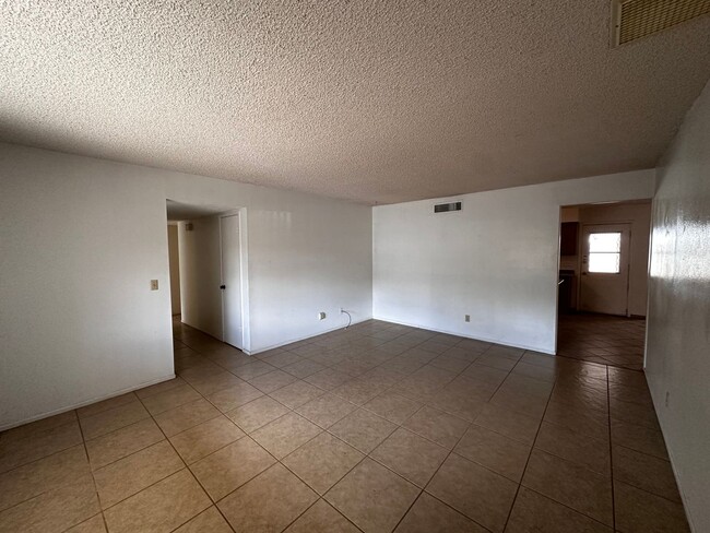 Foto del edificio - 3 Bedroom 2 Bathroom Home
