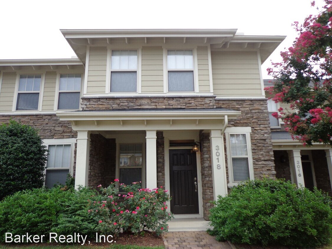 Primary Photo - 2 br, 2.5 bath House - 3018 Freeport Dr