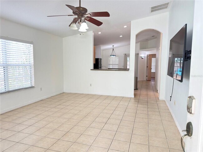 Building Photo - 414 Ulelah Ave