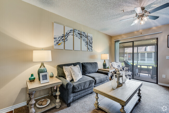 Model Apartment - Wyndham Lakes - 55+ Active Adult Community