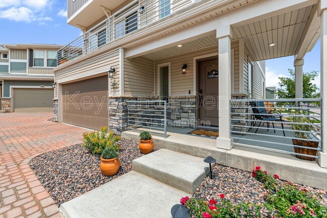 Building Photo - 10145 Zeno St