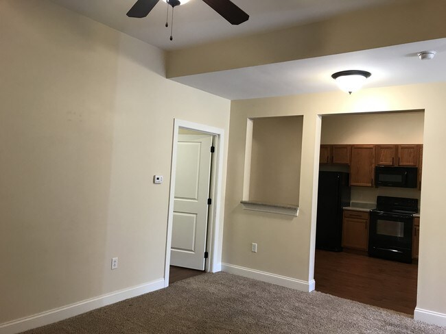 200 Wedgewood Dr Unit 401 Morgantown Wv 26505 Apartment For Rent Building Photo 200 Wedgewood Dr