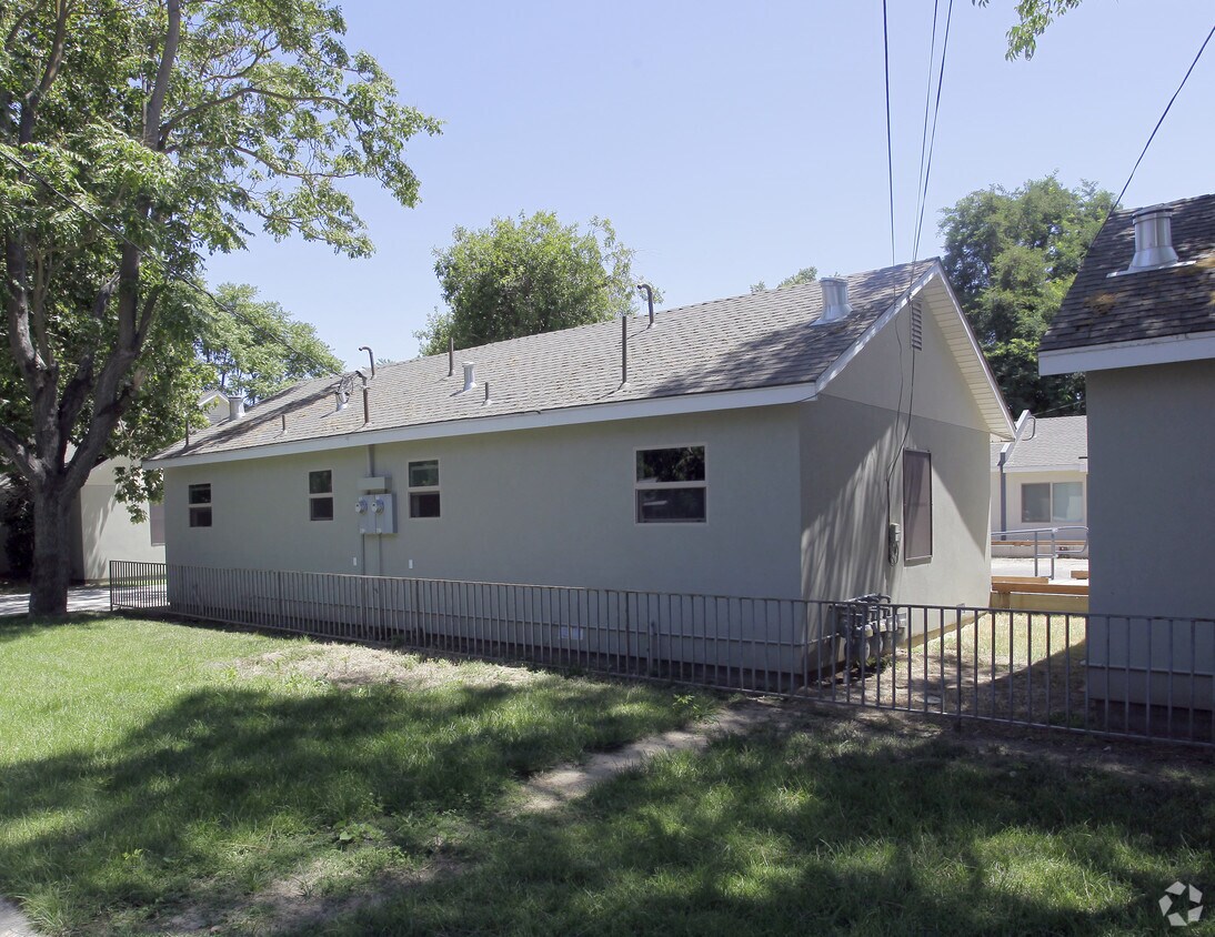 Primary Photo - 515 A St