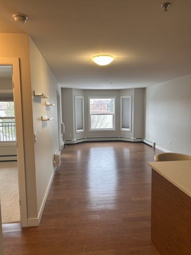 Building Photo - 415 Hunter Rd