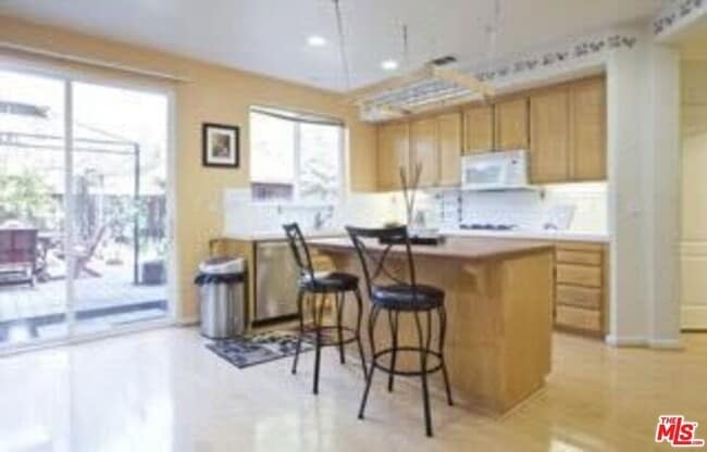 Foto del edificio - 149 Orchard Park Pl