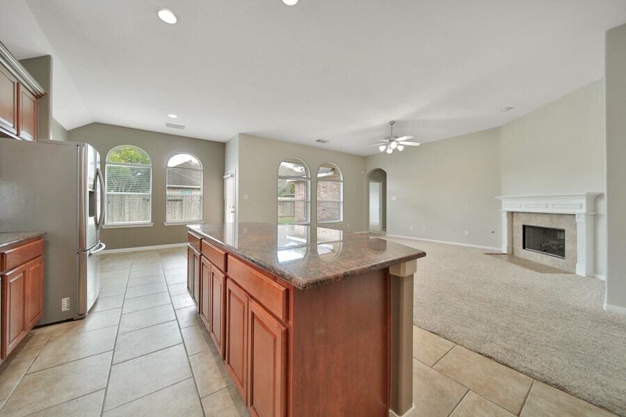 Oakhurst Lease House Rental in Porter, TX