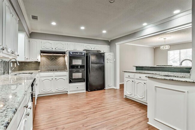 Building Photo - 2923 Country Pl Ct