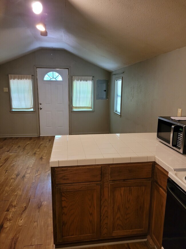 Foto del edificio - 608 N 30th St