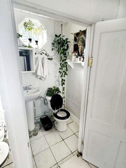 Building Photo - 197 Spring St