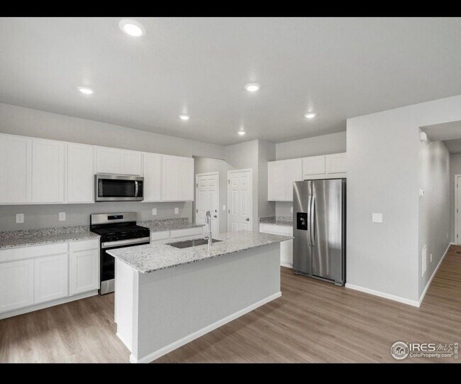 Foto del edificio - 612 98th Ave