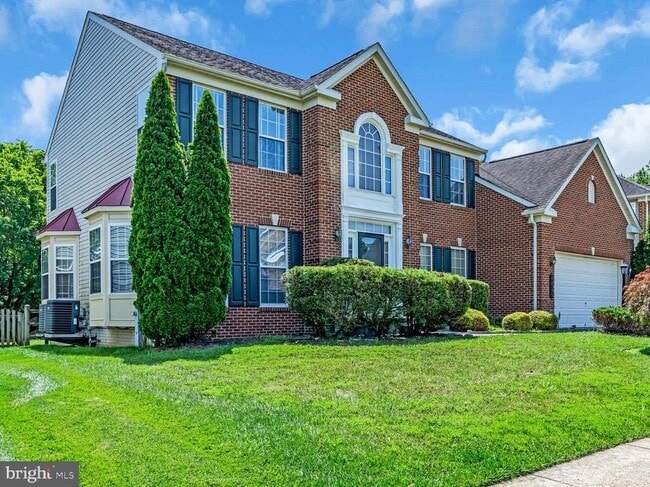 Building Photo - 4415 Medallion Dr