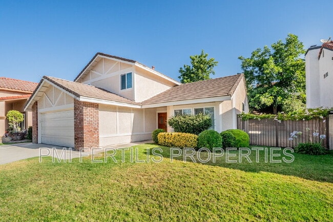 Building Photo - 1229 Hibiscus St