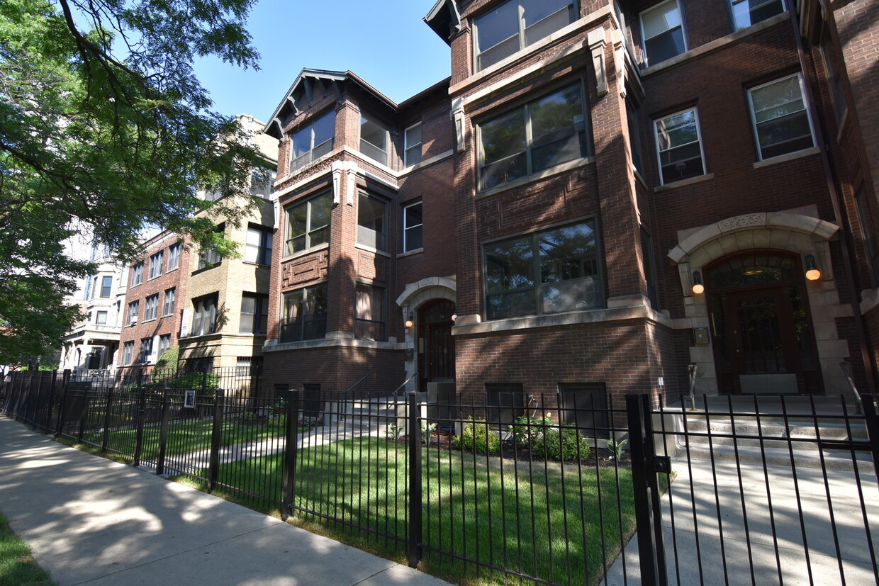 Primary Photo - 706 W Grace St