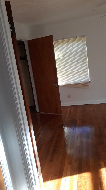 Foto del edificio - 3403 Hanna Ave