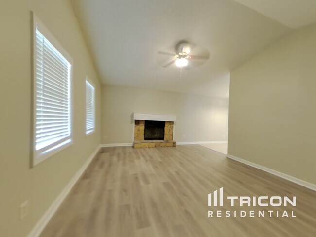 Foto del edificio - 6320 Holborne Ln