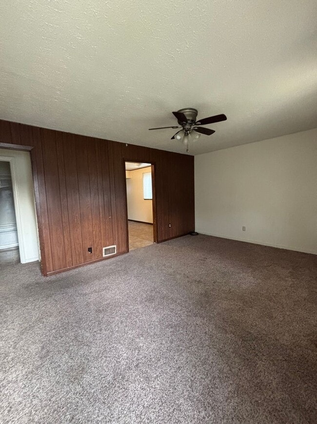 Foto del edificio - 2 Bedroom Home