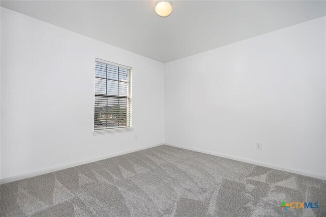 Foto del edificio - 394 Pecan Meadows